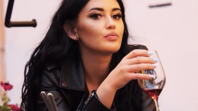 Is it weird that I find it hot when girls wear leather jackets?