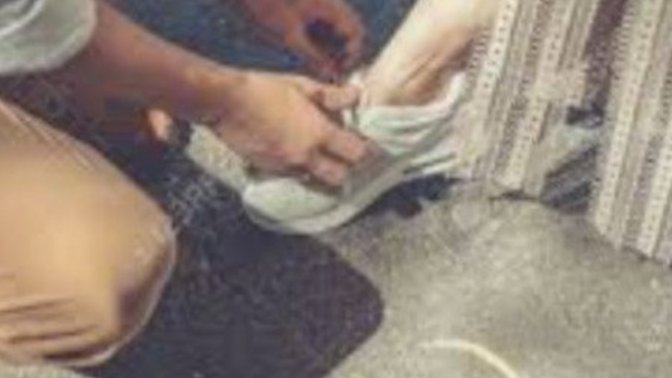 You See A Man Bending Down Tying A Woman's Shoe: Do you think "Simp/Chad"🙄 or "Gentleman"?