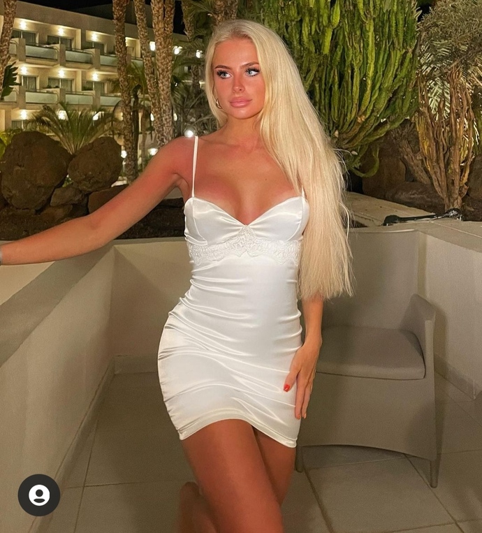 Do you think this woman is your type?