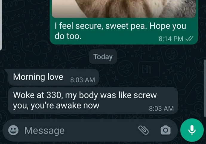 My boyfriend ignored the sweet texts that I sent before bed. Is he being inconsiderate?