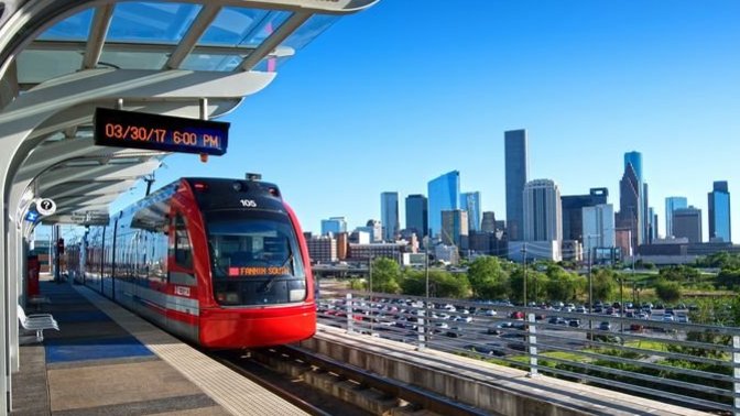 What do you like and dislike about public transport?