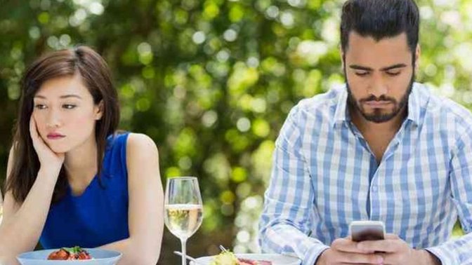 Dating : Have you ever been turned off by how busy someone is when you're trying to get to know them?