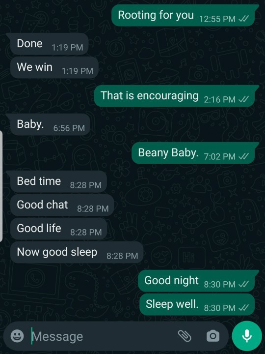This is all my boyfriend texted me before he went to sleep. Is he bread crumbing me?