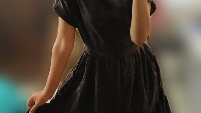 What's your thoughts on this dress? Do you think it's too big on me?