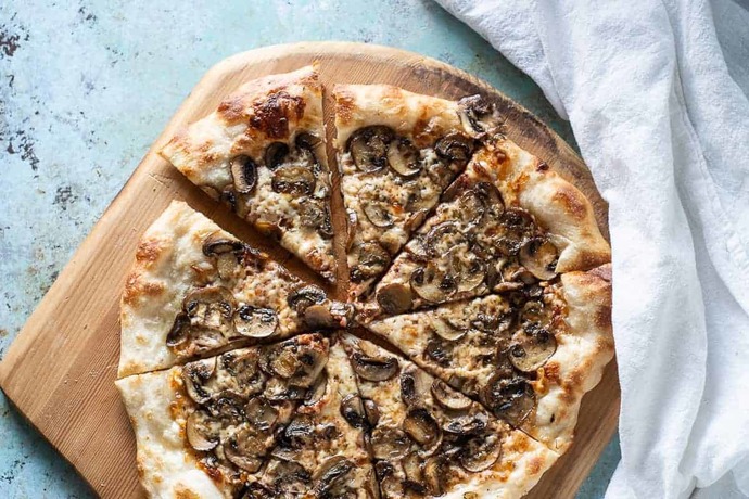 Do you prefer thin crust pizza or original/pan crust pizza?