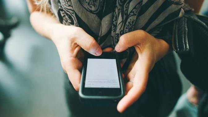 Is it considered cheating to still text your ex, but hide it from your SO?