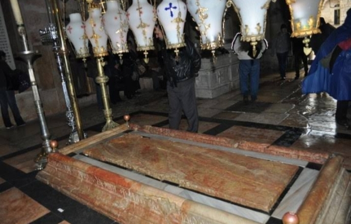 The musalla stone where Jesus was washed (real photo/Doomsday Church-Jerusalem/Palestine)