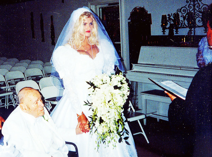 What you think about a 45 years old dating 20 years old?