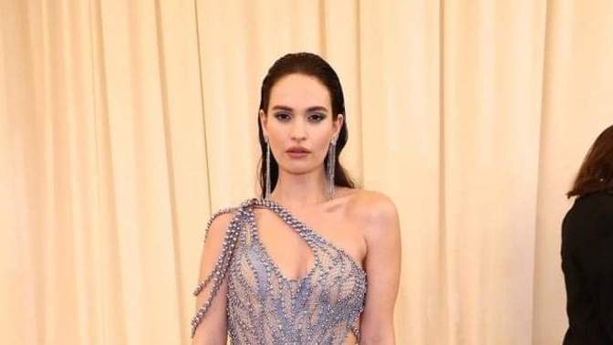 Anyone knows her dress designer and her?
