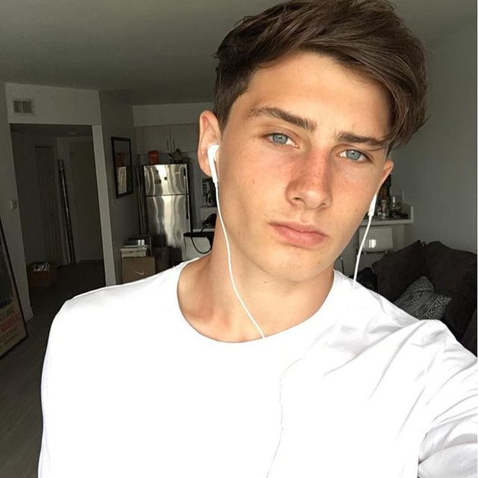 Do black girls like white guys?