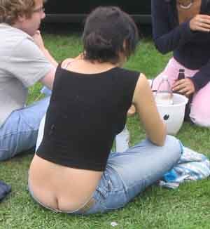 Girls, Why do girls buttcracks show sometimes?