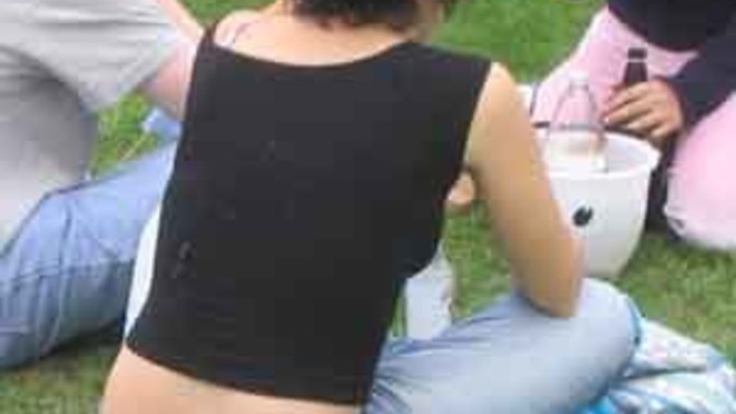 Girls, Why do girls buttcracks show sometimes?