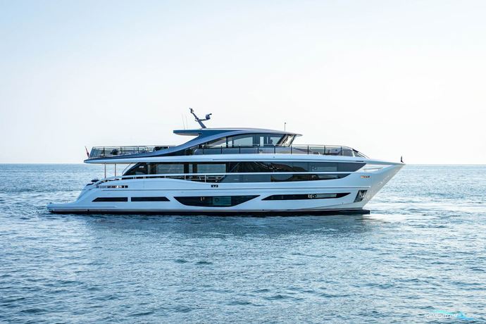 Princess x95, £7.6M