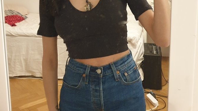 Is this too much "skin" for a date?