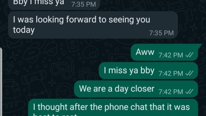 Boyfriend doesn't text me good night anymore. He texts me at night then just suddenly stops responding. Is this a bad sign?