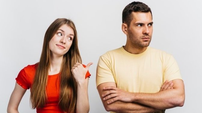 Why do too many girls idolize bfs that don't want commitment?
