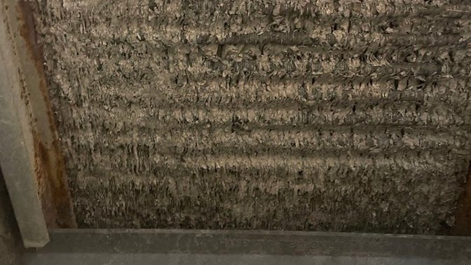 Is a ac supposed to look like this? Or is this the reason it is not properly blowing air?
