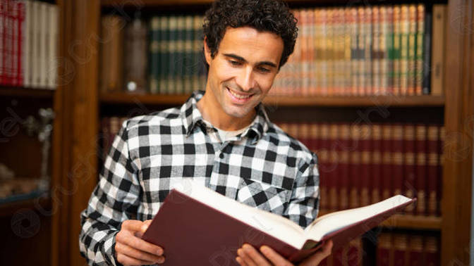 Which men are more desired by women? Average looking rich men or hot middle class men?