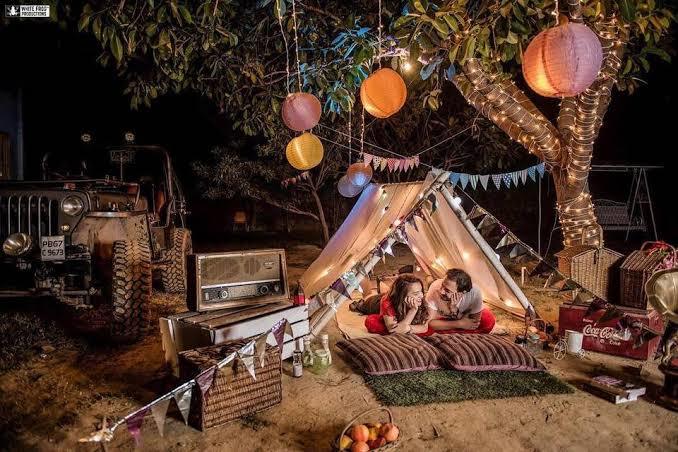 First date ideas.. which of these is your favorite set up?