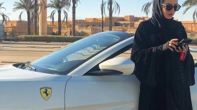 What is the brand of this car?