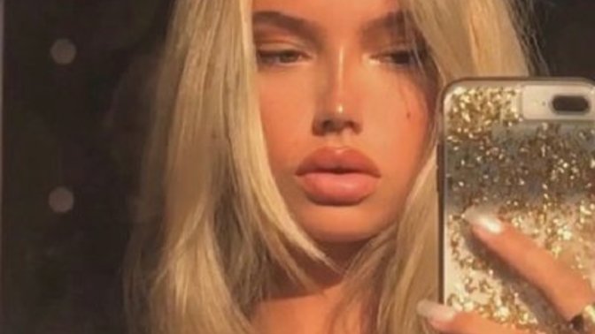 Do you think Alina Desjardins is beautiful?