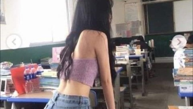 Boyfriend told me a white girl shouldn't be skinny: Does a skinny body only look good on Asian people?