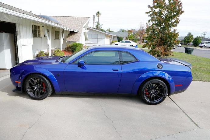 Which of these cars would you rather have?