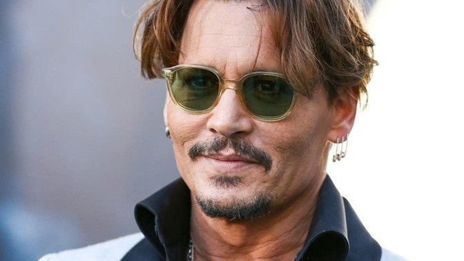 Why are people surprised that most women support Johnny Depp because they see him as the victim?