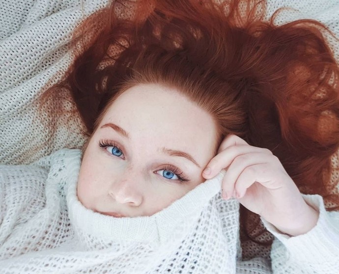 Blue Eyes Red Hair