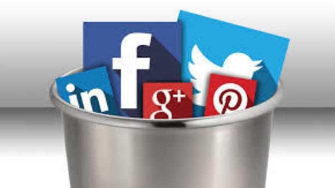 What are the pros and cons of not being on social media?