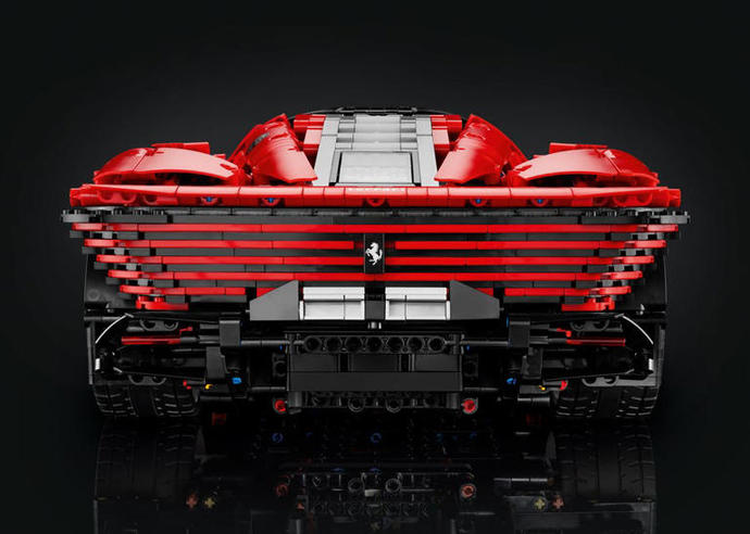 Thoughts on the new LEGO Technic Ferrari Daytona SP3?