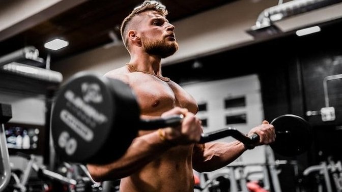 Does anyone here use steroids and if so which kind do you recommend?