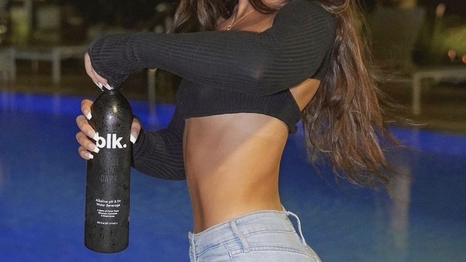 Guys, what do you think about girls with B cup, skinny waist/abs and a round small/medium butt?