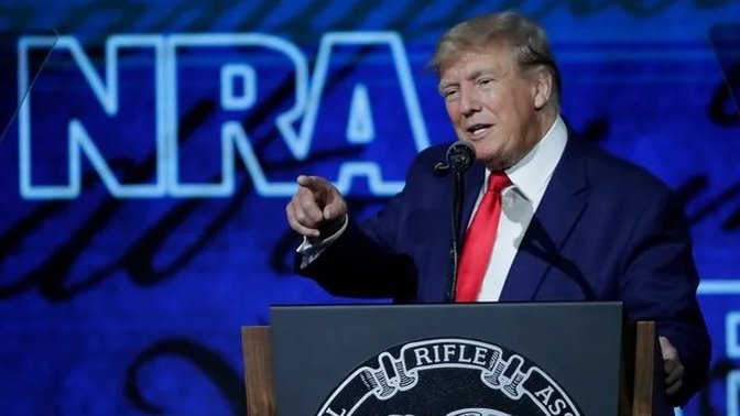 Why do the Repubulicans keep sticking to the same script over and over "the libs want your guns" when in fact they are the ones who are the problem?