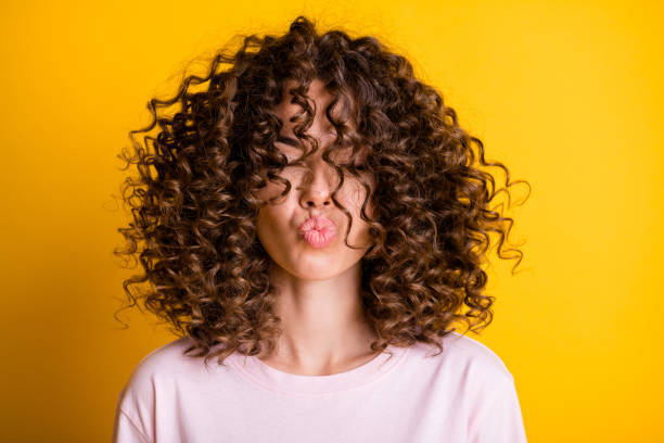 What do you like more curly hair or straight hair?