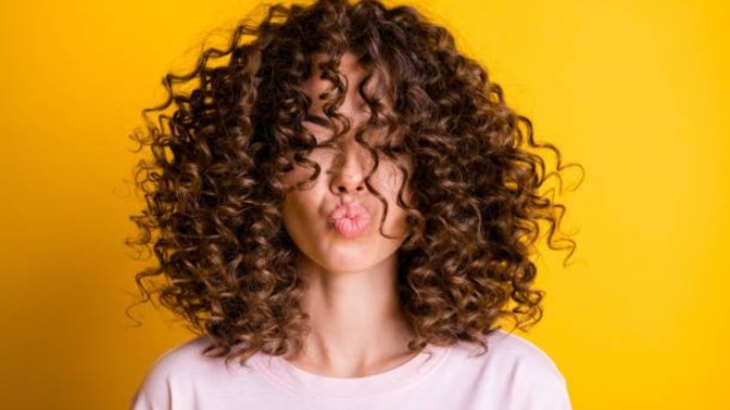 What do you like more curly hair or straight hair?