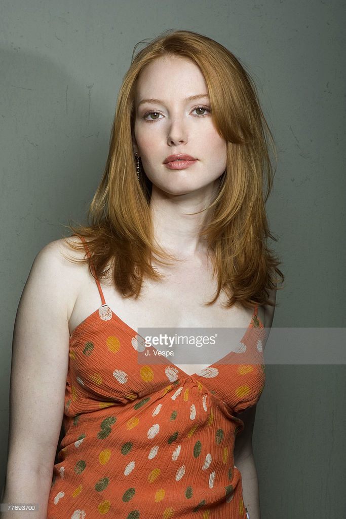 Do guys get hard when they see a really pretty redhead or ginger?