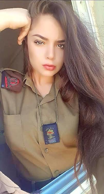 Would you rather date a Israeli or turkish girl?