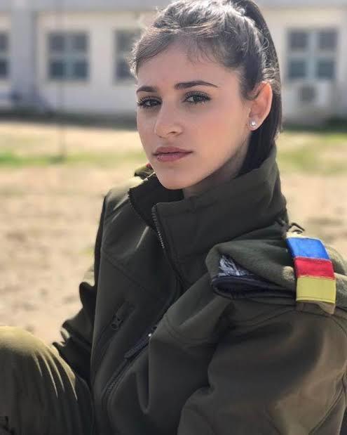 Would you rather date a Israeli or turkish girl?