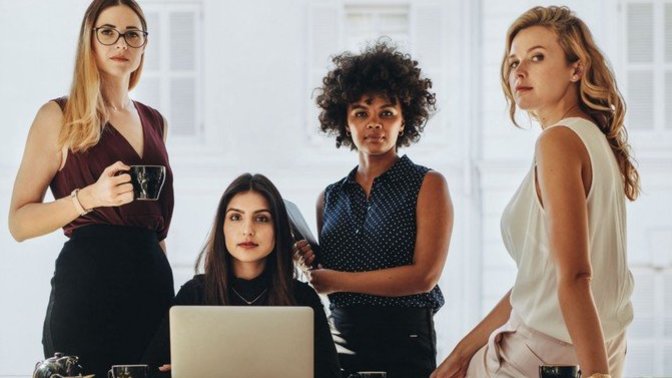 Do men like successful women?