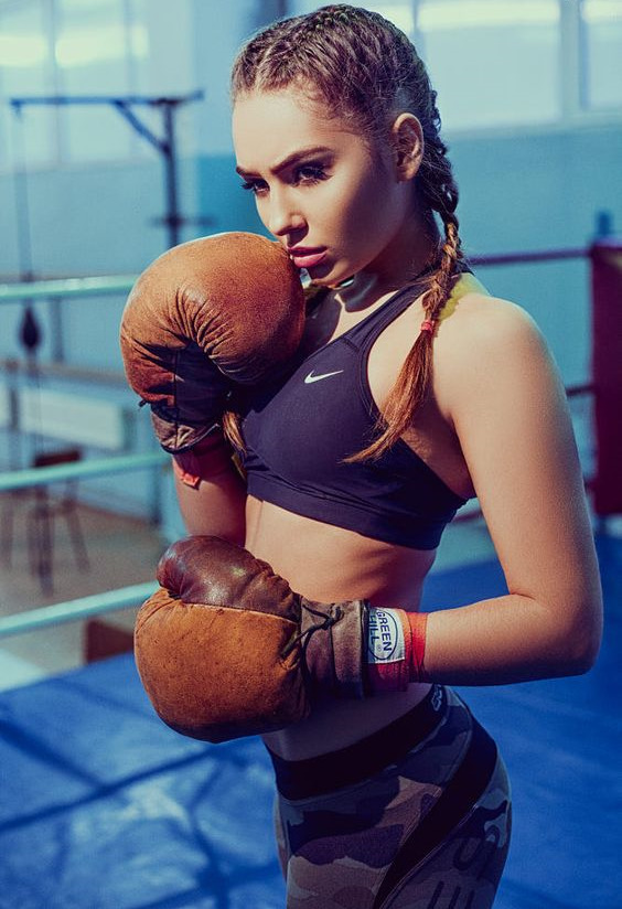 Would you get beaten up by a rich girl just for money?