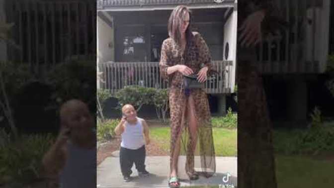 Do girls like giants?