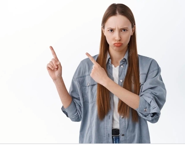Has anyone experienced being the ugly friend? what was it like? How did you feel?