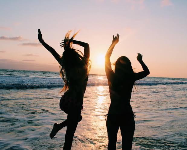 Girls, do you have a close friend that you have been seeing for many years, how did you meet with her for the first time?