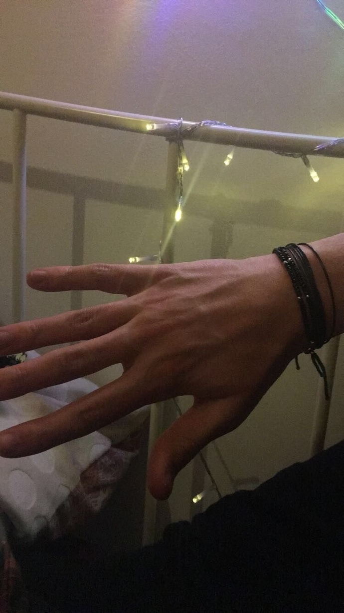 Does this bracelet look tacky?