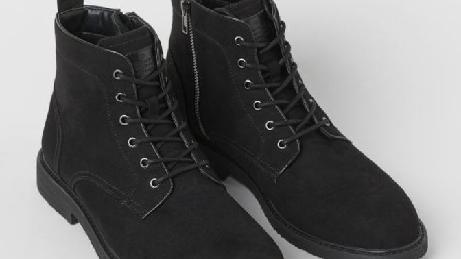 Rate these boots on a scale of 1 to 10 and tell me if you think I should buy them?