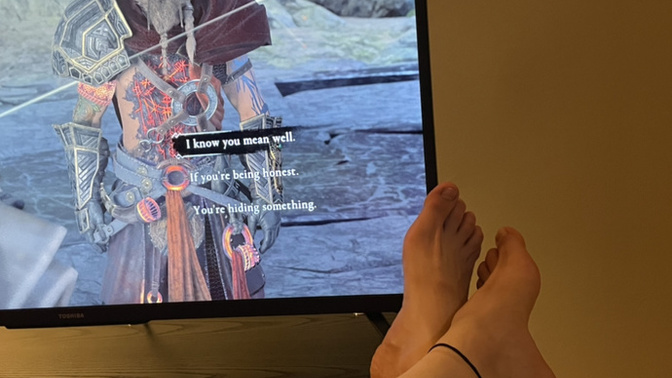Girls - would you break up with your boyfriend if he games a lot?