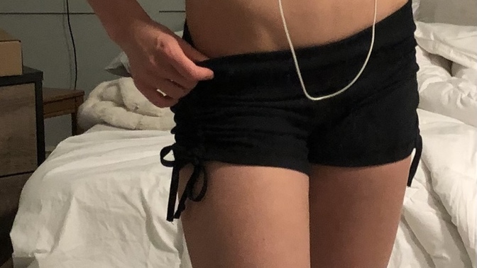What do you think of women who post workout selfies?