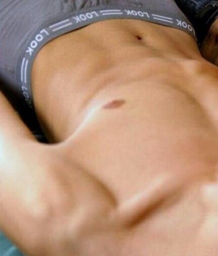 Do most girls want guys to have chest and abs like this?
