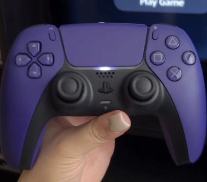 I exchanged my ps5 controller for the third time & got blue. Which one you like more?